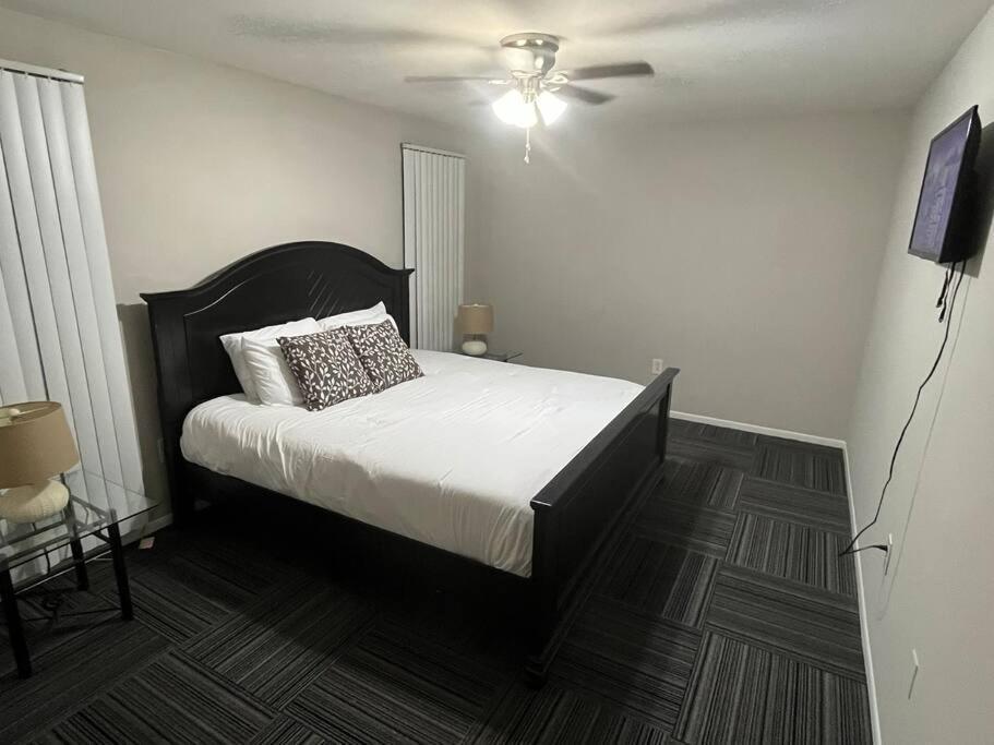 Cozy Retreat 1.8 Mi To Stadium 盖恩斯维尔 外观 照片